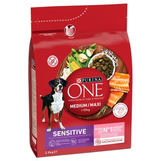 PURINA ONE Medium/Maxi Sensitive Lachs - 2,5 kg