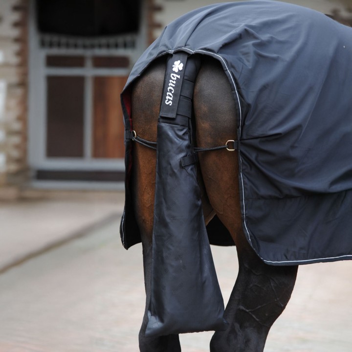 Schweifschutz für Pferd und Tasche Bucas