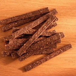 alsa-nature Pferde-Riegel Kauartikel, 100 g, Breite: ca. 1 cm, Länge: ca. 8 cm, Hundefutter