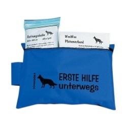 Erste-Hilfe-Tasche, Maße: ca. 15 x 20 cm
