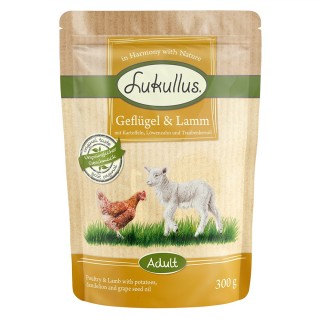 Lukullus Naturkost Adult Getreidefrei Frischebeutel 6 x 300 g - Geflügel & Lamm