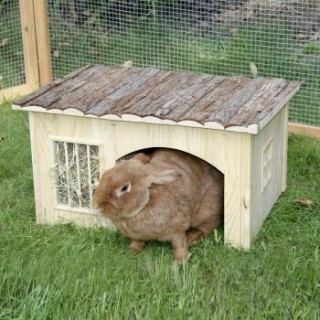 Kerbl Nature Häuschen mit Heuraufe 54 x 41 x 30 cm