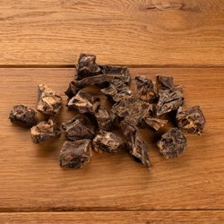 alsa-nature Lamm-Lungenwürfel Kauartikel, 200 g, Maße: ca. 2 x 3,5 cm, Hundefutter