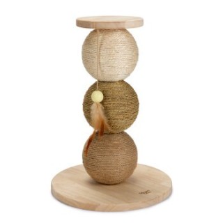 Designed by Lotte Kratzball Elio Holz