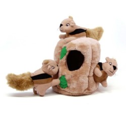 Outward Hound Hide A Squirrel