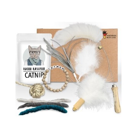 Kater Kasimir "CATMOM" Deluxe Set mit 9 beliebten Katzenspielzeugen aus Naturmaterial und handgemachtem Armband