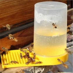 Spender Bienen Feeder Bienenzucht Imker Bienenstock Eingang Biene Trinkwasser Feeder Tasse Werkzeug One Size