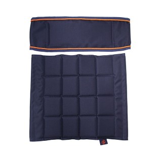 One Equestrian Sitz und Rückenpolster