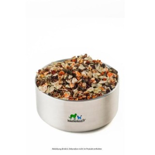 Obst-Gemüse-Mischung mit Kräutern