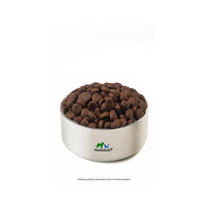 Pferd mit Süßkartoffel