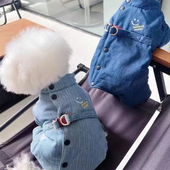 Haustier-Overall Herbst- und Winterkleidung Vierbeiniger Mantel Teddybär-Welpen-Denim Vierbeiniger warmer Anzug Welpenkleidun