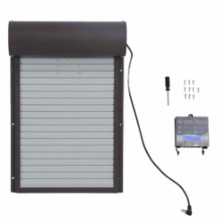 Automatische Hühnerstalltür aus Metall mit batteriebetriebenem Timer für Geflügelhabitate auf dem Bauernhof