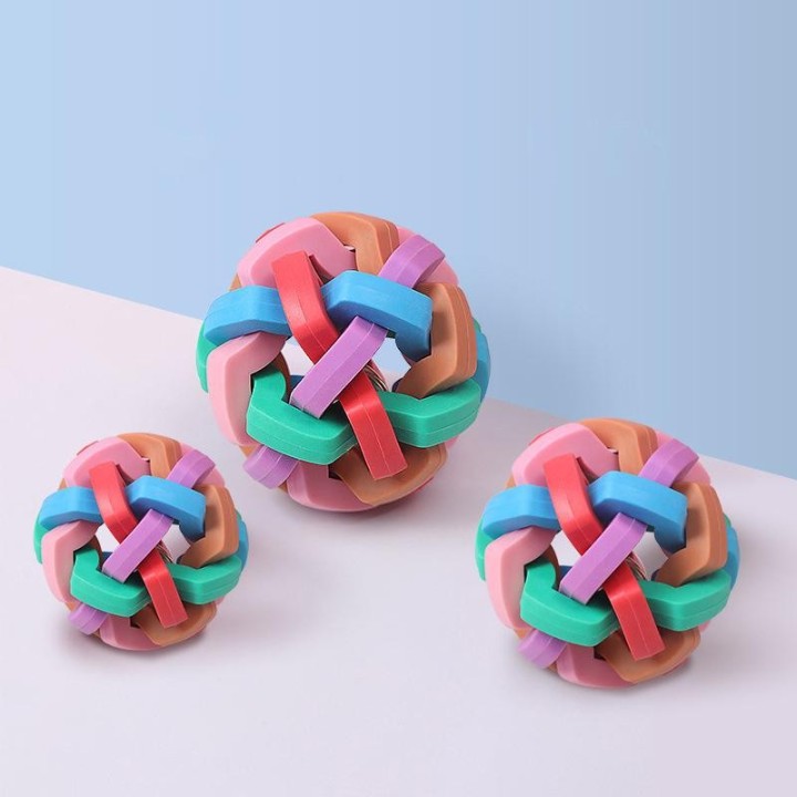 Haustierspielzeug, bunter Glockenball, TPR Macaron, gewebter Glockenball, elastischer Ball für Katzen und Hunde, Zähneknirsch