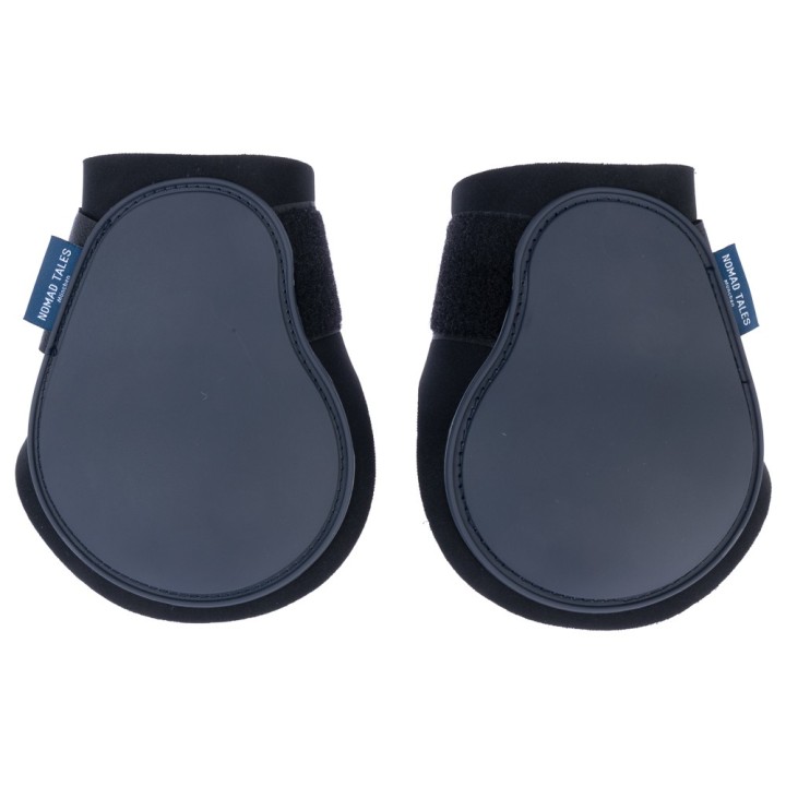 Nomad Tales Set aus Streichkappen & Gamaschen, marineblau - Streichkappen Pony (2er Set)