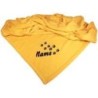 Schecker - Bestickte Mikrofaserdecke Premium [Goldgelb - Pfotenspur mit Name]