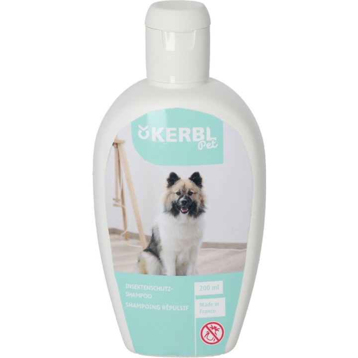 Insektizides Hundeshampoo mit Himbeergeschmack Kerbl
