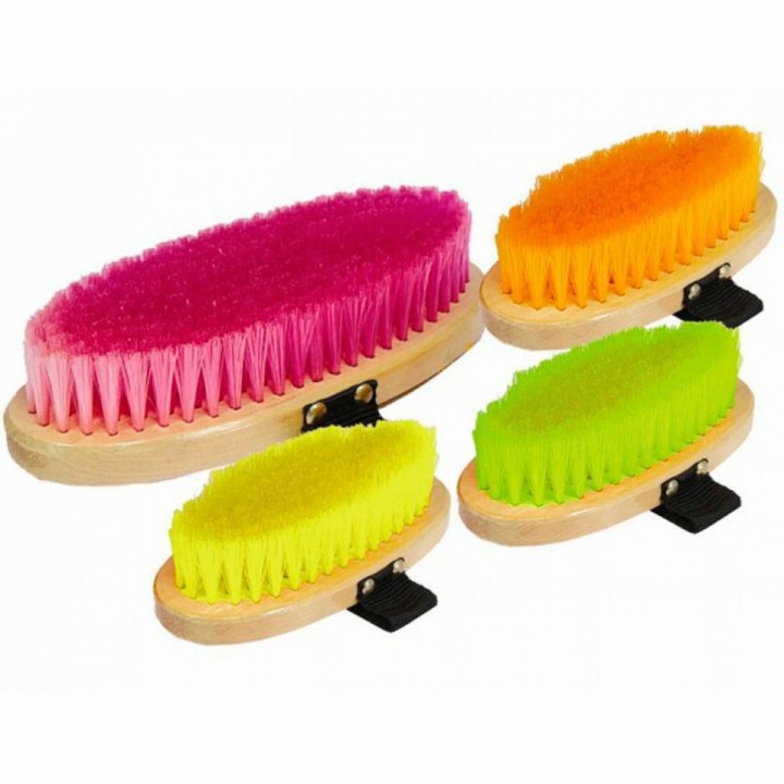 Pferdebürste aus Holz Daslö