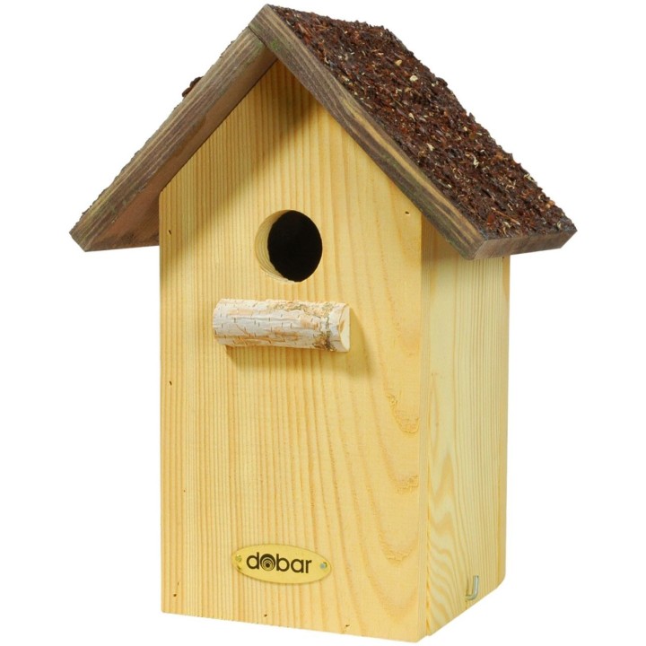 Nistkasten mit spitzem Rindendach