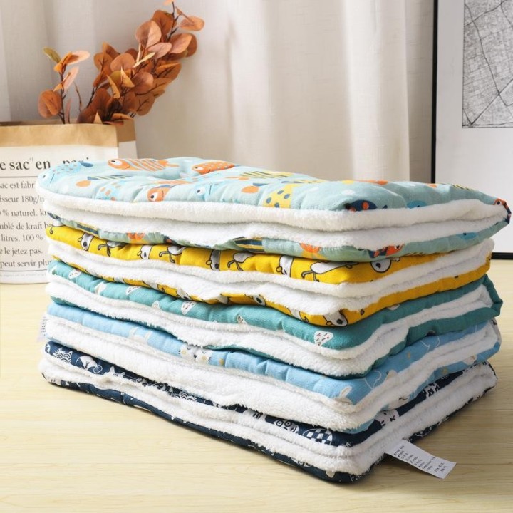 Haustiermatte aus Lammfell aus Baumwolle und Leinen, Hundematte, für alle Jahreszeiten geeignet, Haustierdecke, Katzenmatte S