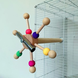 Sitzstangenspielzeug mit rotierenden Kugeln, interaktiver Vogelständer aus Holz, farbenfrohes Futtersuchspielzeug für Papagei