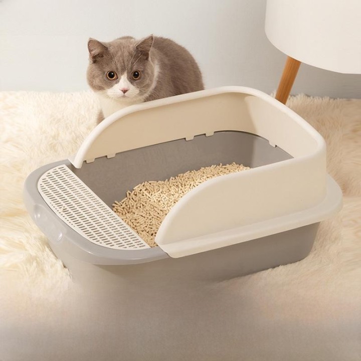 Halbgeschlossene, spritzwassergeschützte Katzentoilette mit Schaufel und Geruchsneutralisierer Small size (42*30*13cm)