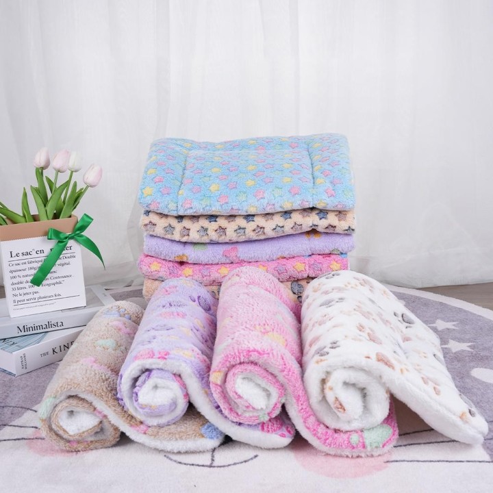 Hundebett, verdickte Flanelldecke, Kissen, waschbar, Hundewelpenbett, Zubehör, mittelgroßes Haustier, großer Korb, kleine Mat