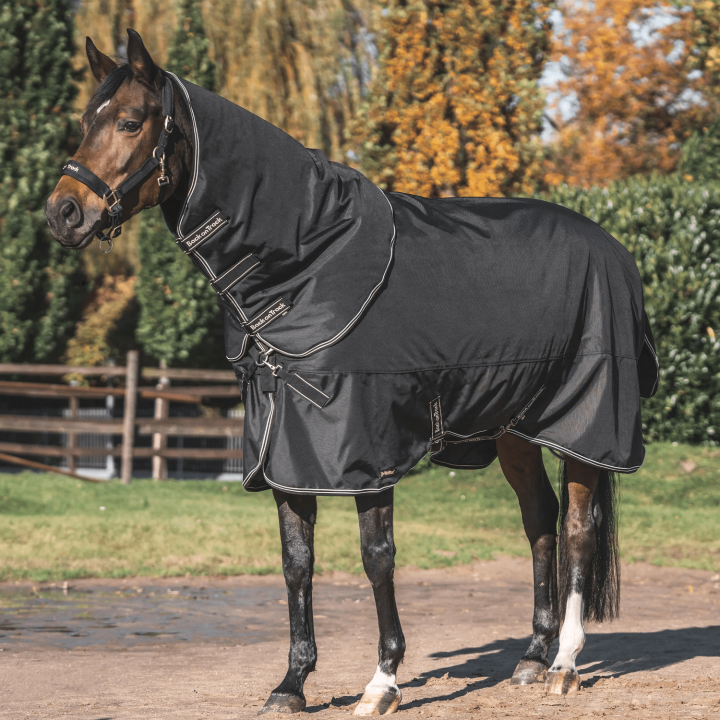 Back on Track Obsidian 150g Turnout rug +
