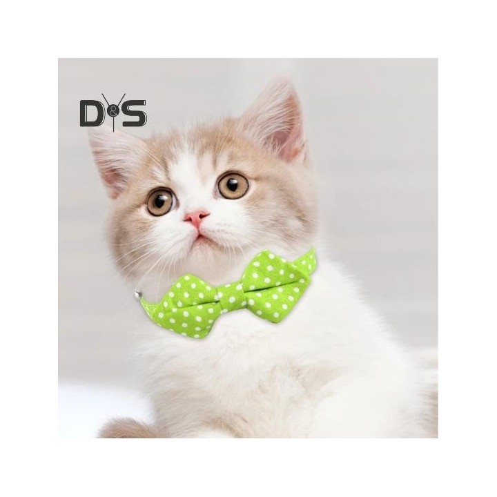 Katzenhalsband mit Fliege und Kupferglöckchen, einfarbig, gepunktet, verstellbare Schnalle für Kätzchen und Welpen, rostfrei,