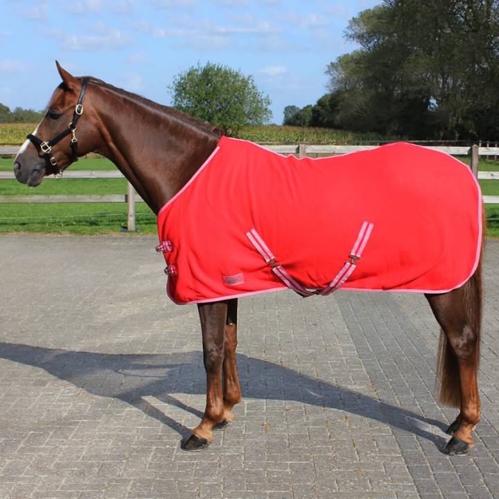 QHP Fleecedecke Color mit Kreuzgurten