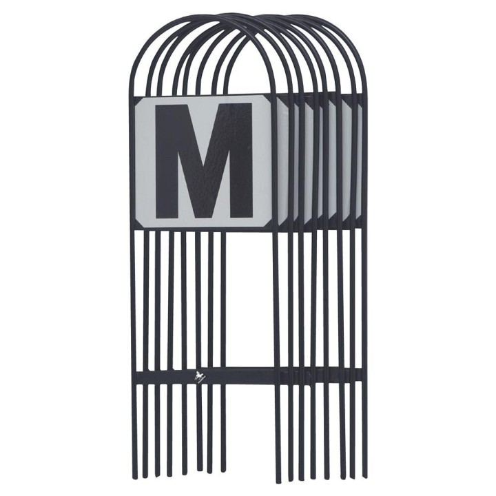 Satz von 8er-Schildern von Karussellbuchstaben Premiere