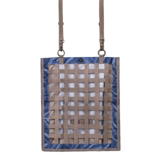 Sac à foin collection pour cheval QHP Slowfeeder Turnout